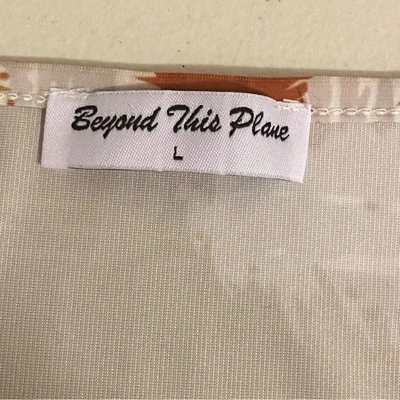 Women’s Beyond This Plane Blouse Long Sleeve Geometric Pattern V-Neck Size L - Picture 5 of 9